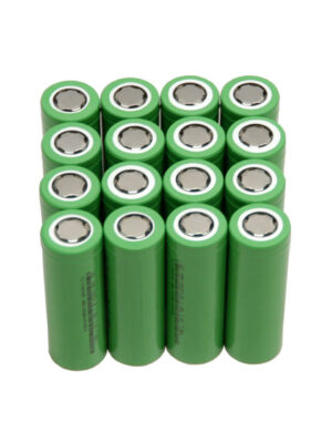 Coastal Clouds Salt Strawberry Kiwi 35mg